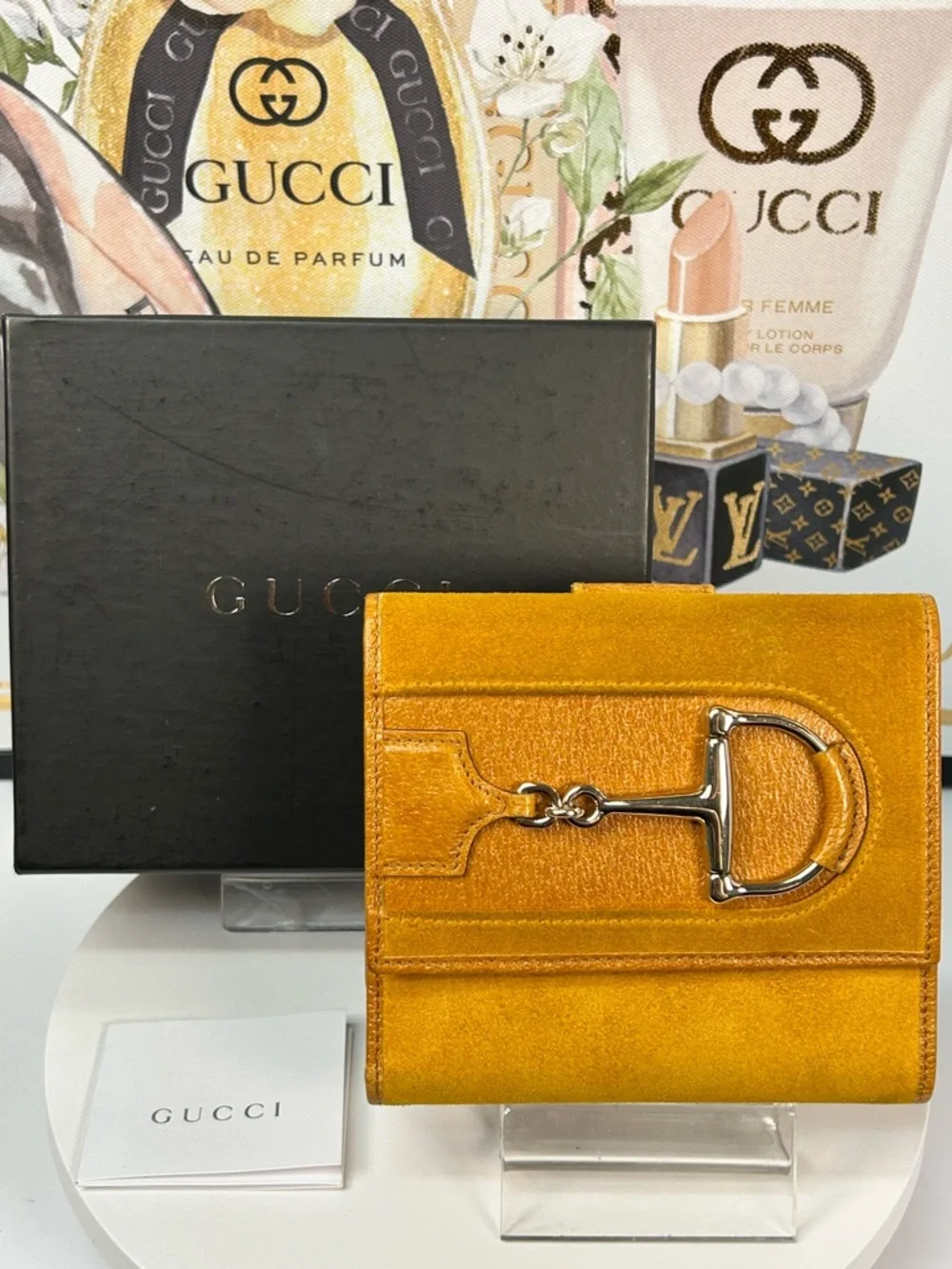 GUCCI Horsebit Suede/Leather Bifold Wallet 😍💛 - Picture 17 of 17